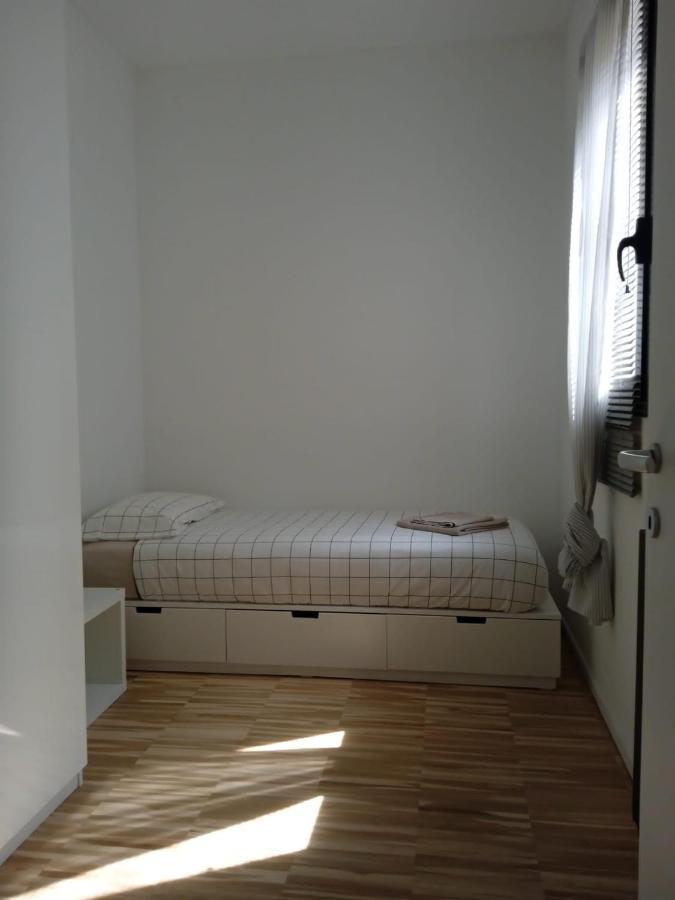 Apartment Via D'Apulia 11 ミラノ エクステリア 写真